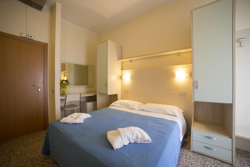 Hotel Europa Rimini Luaran gambar