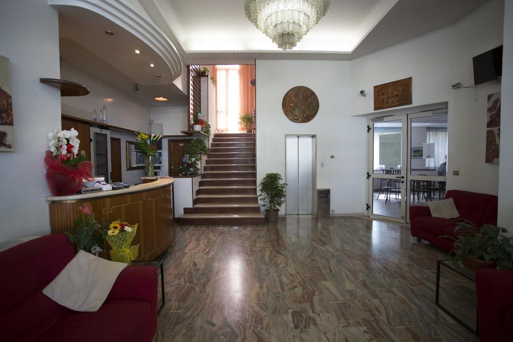 Hotel Europa Rimini Luaran gambar