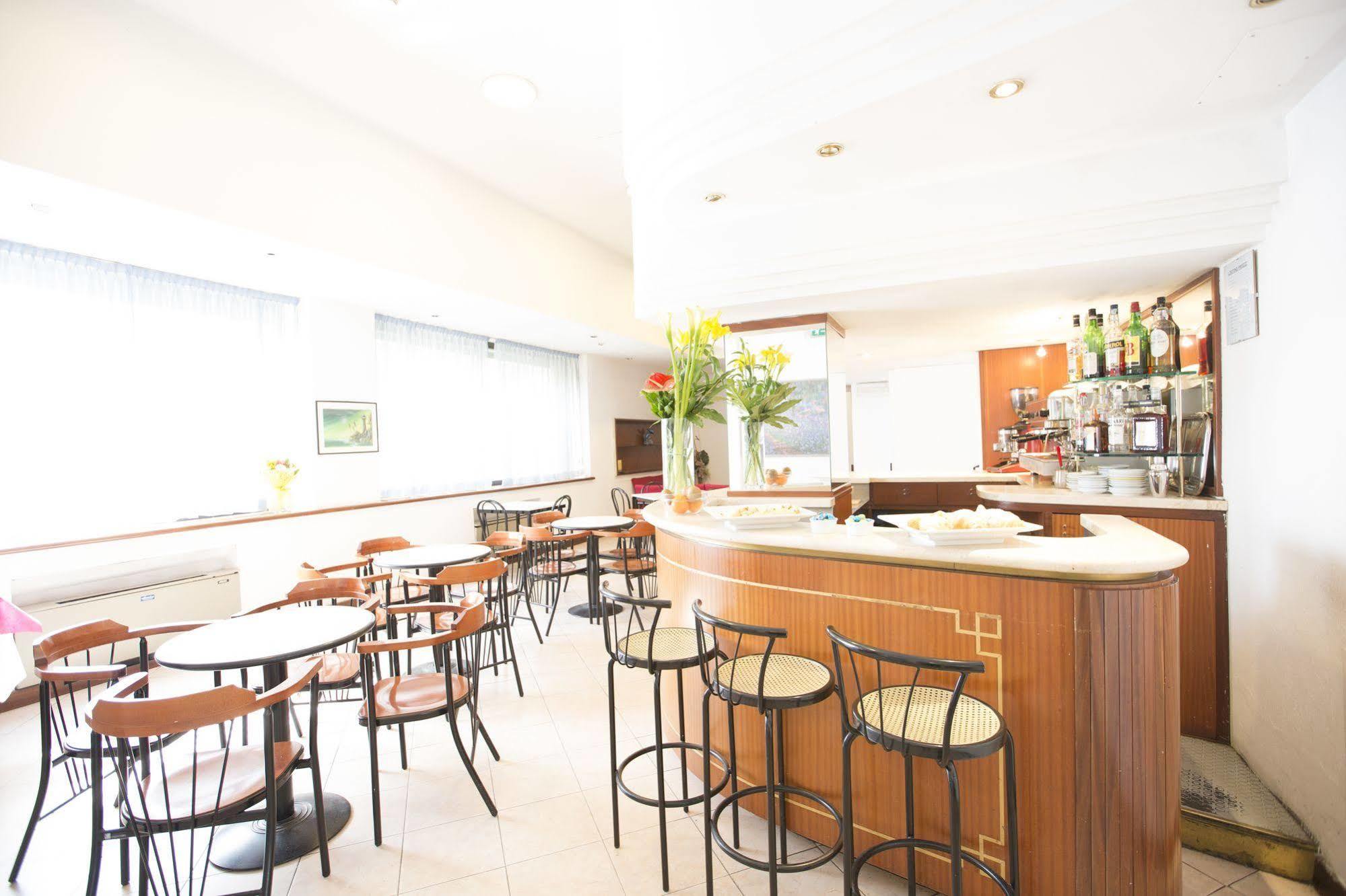 Hotel Europa Rimini Luaran gambar